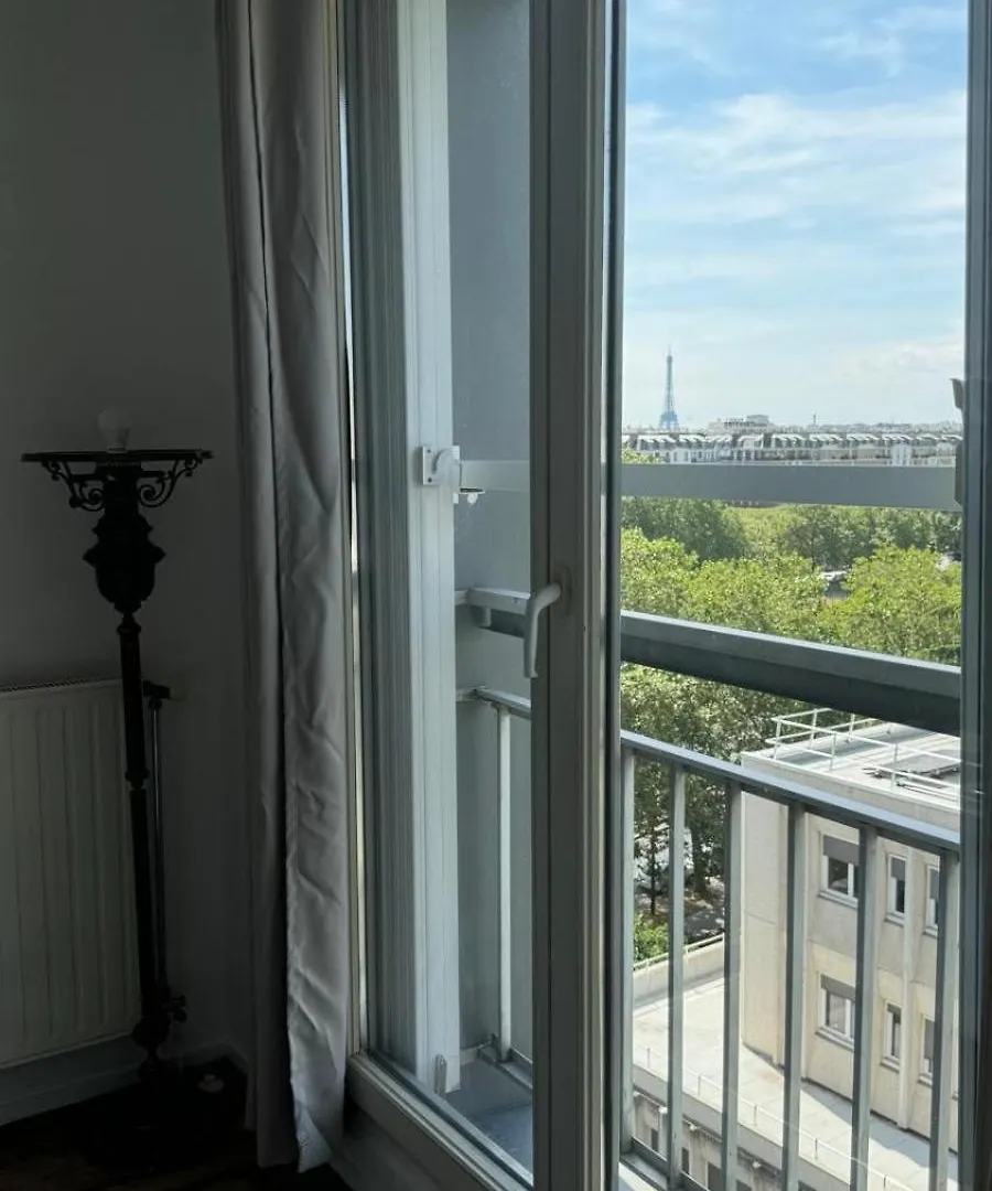Apparemment Lumineux Vue Tour Eiffel Διαμέρισμα Παρίσι 0*,  Γαλλία